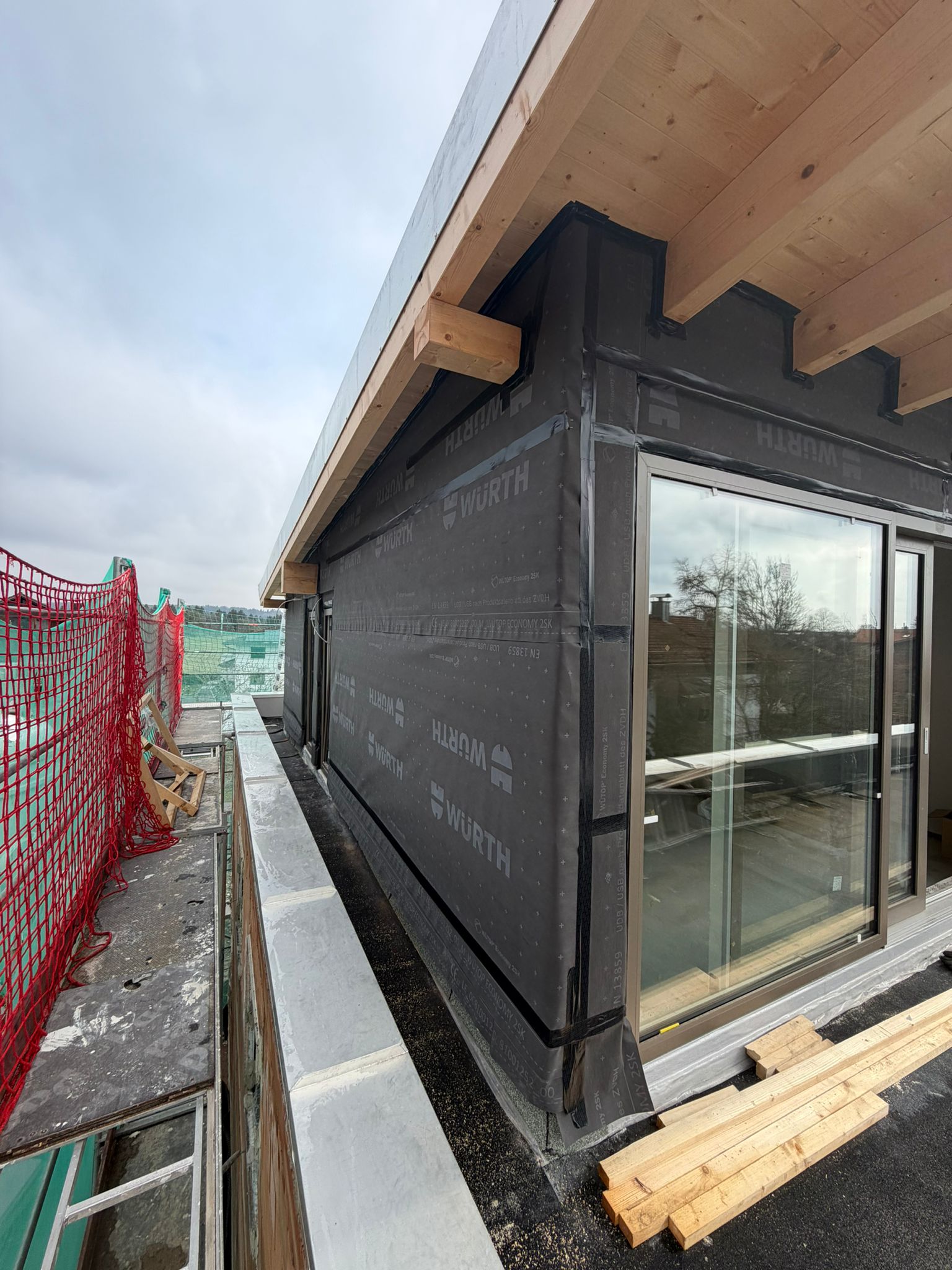 Fassadenarbeiten und Holzfassade